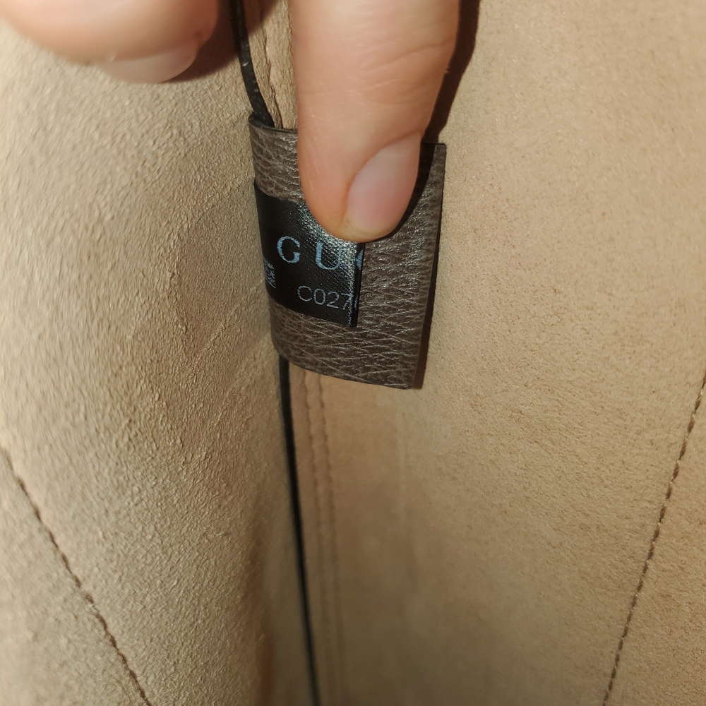 Gucci Beige and Green Tote with Red Stripe - Picture 2 of 16